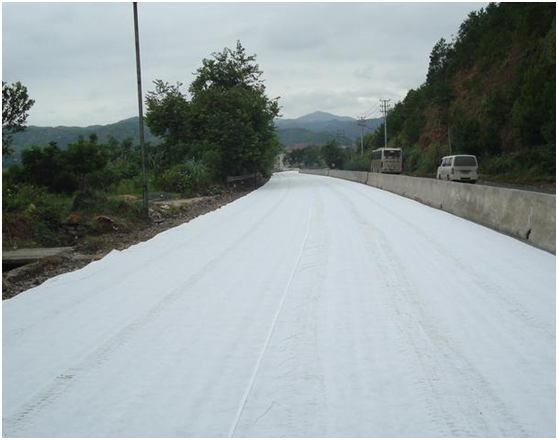 地基反射裂缝作用91视频直播APP布延伸性起作用