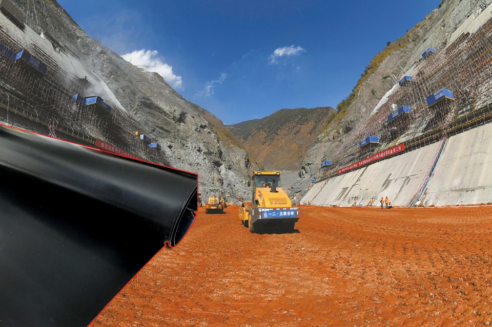 土石坝斜墙式铺设91视频直播APP膜防渗稳定分析