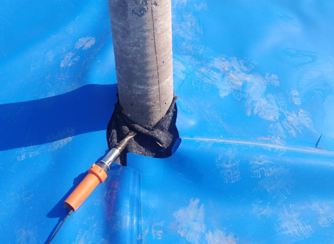 91视频直播APP膜在挤压边墙与锚固带施工