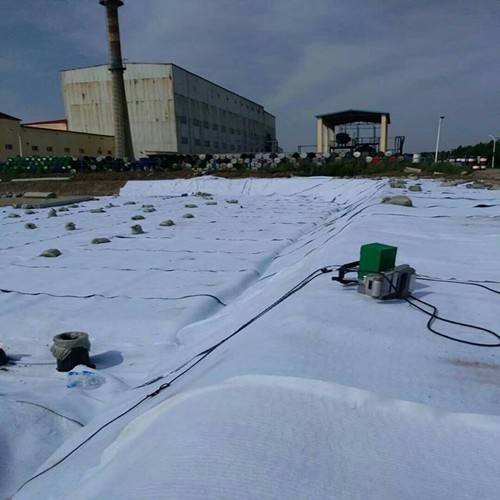 复合91视频直播APP膜水平铺盖上的盖重和逆止阀操作步骤