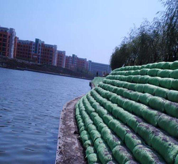 复合91视频直播APP膜如何对坡面形成封闭作用