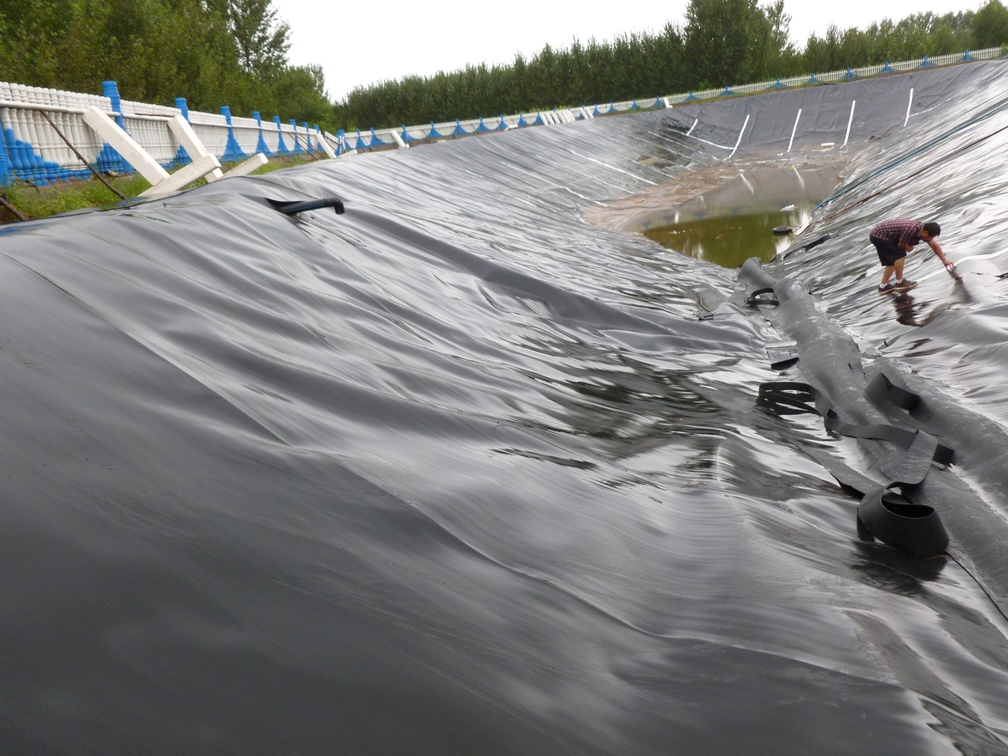 91视频直播APP膜完美无痕的搭接工序