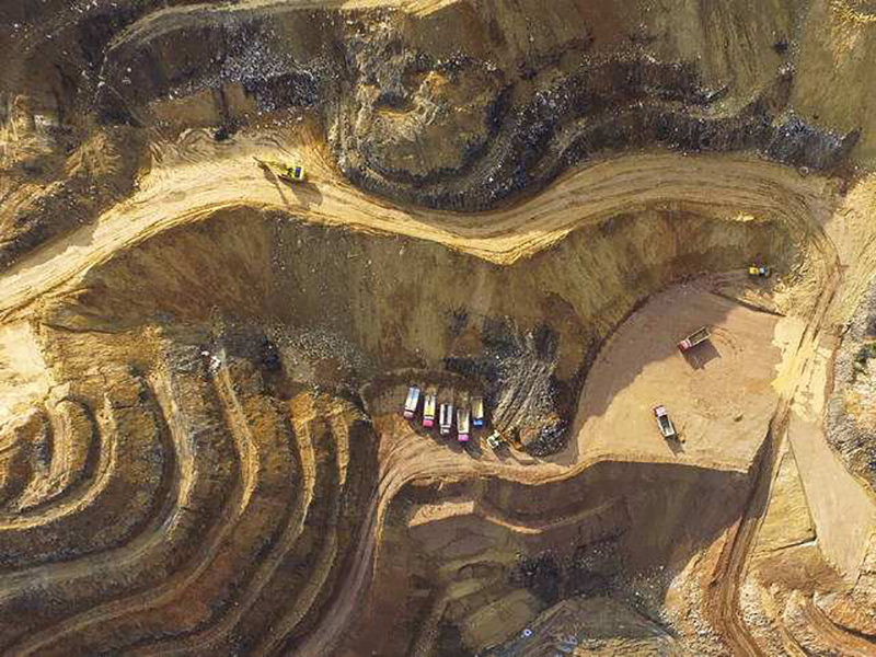 2mm91视频直播APP膜建成堆石坝典型特点是什么？