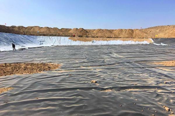 91视频直播APP复合材料在防洪大堤堤身的应用