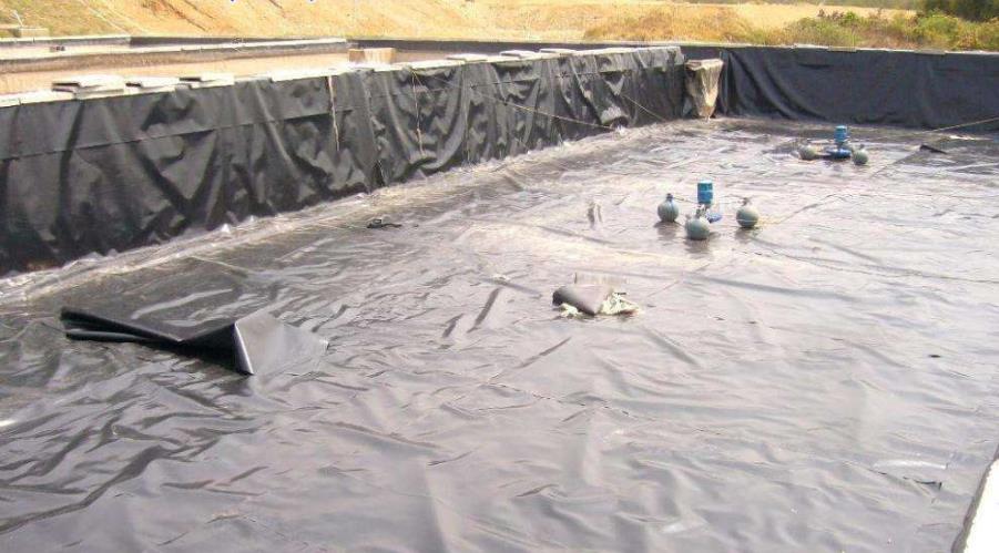 蒸发塘防渗系统组成部分具体有哪些？