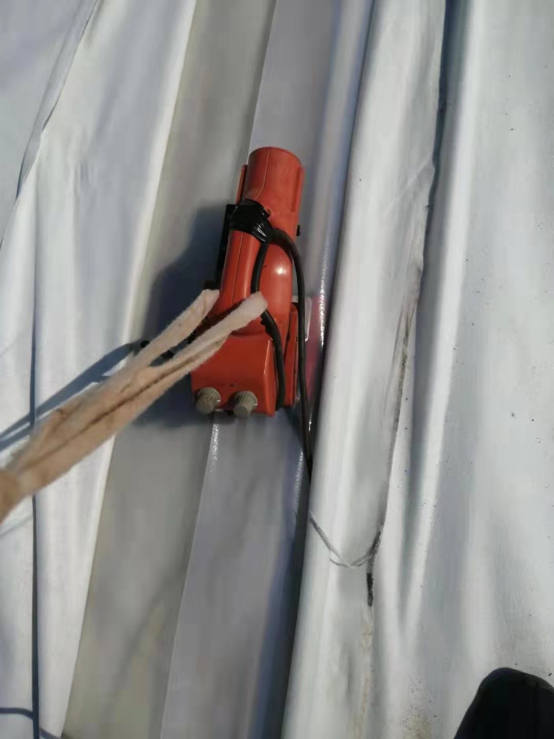 复合91视频直播APP膜的工程施工是保证防水层工程项目实际效果的关键阶段