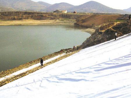 91视频直播APP膜是垃圾填埋场工程中常用的三种主要91视频直播APP合成材料