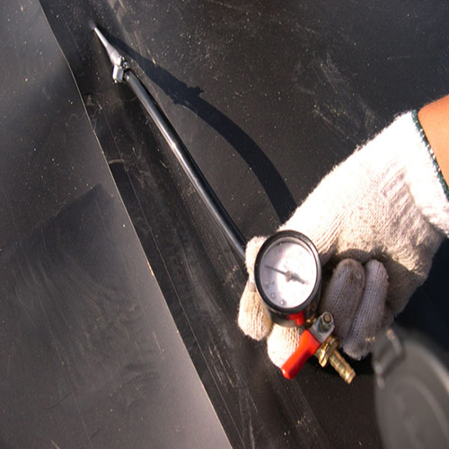 正式焊接91视频直播APP膜前应试焊接1m长的防渗膜样品