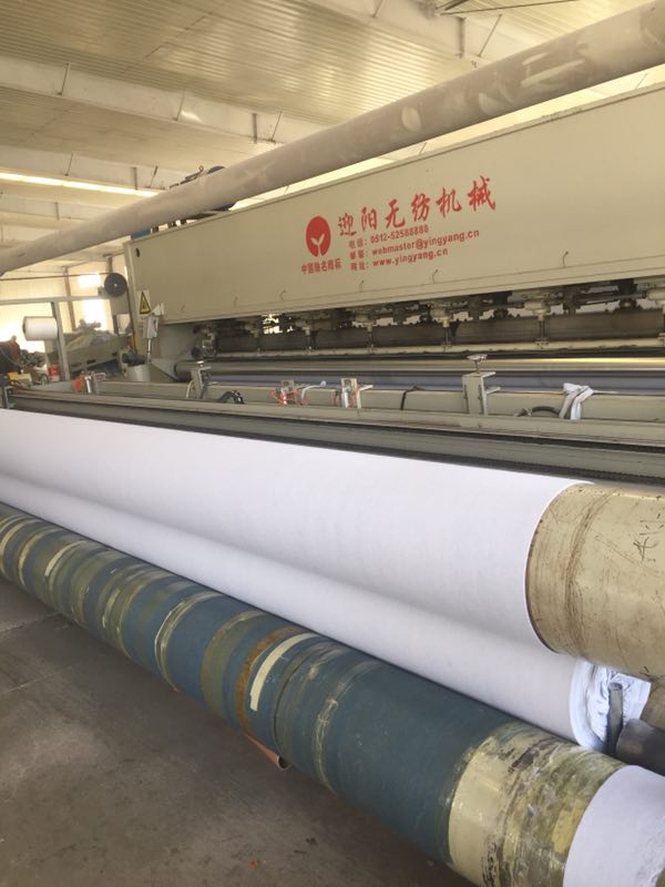 HDPE91视频直播APP膜在生活垃圾处理填埋场的底部及四周施工原理